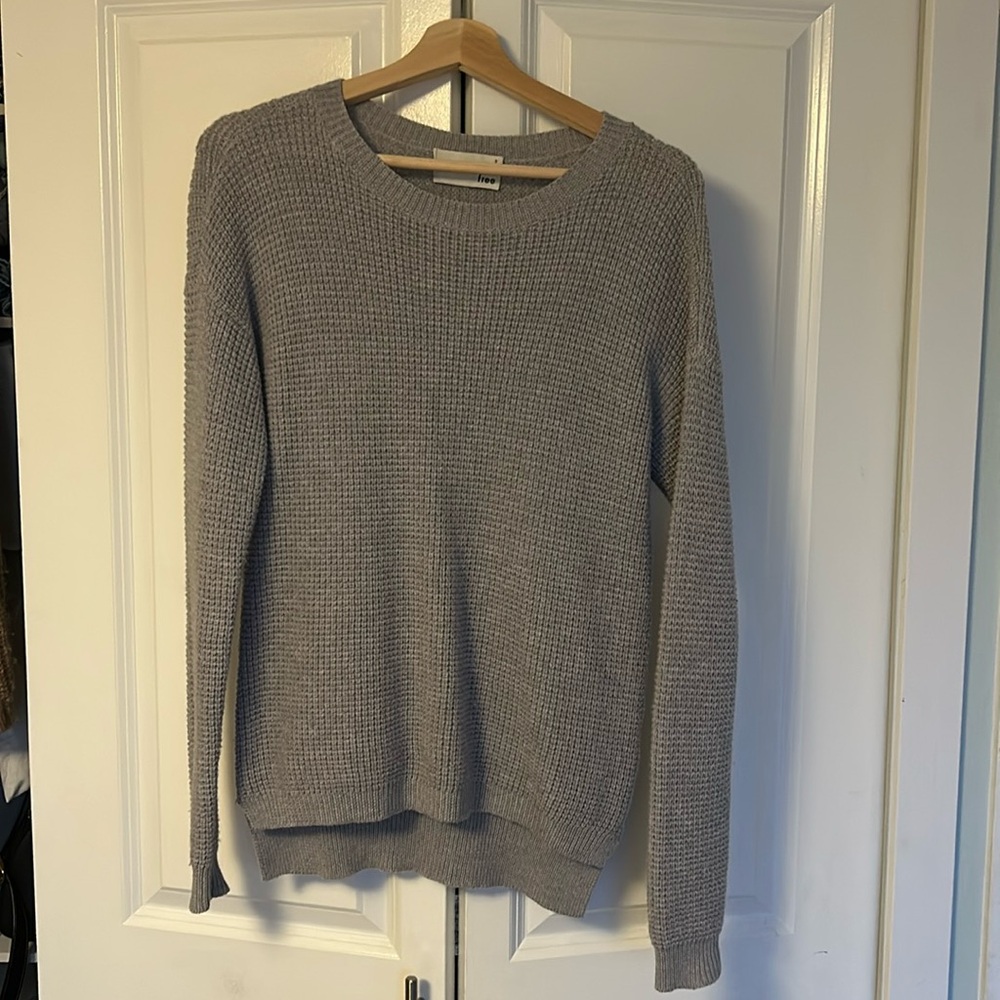 Wilfred Free merino wool sweater sz S